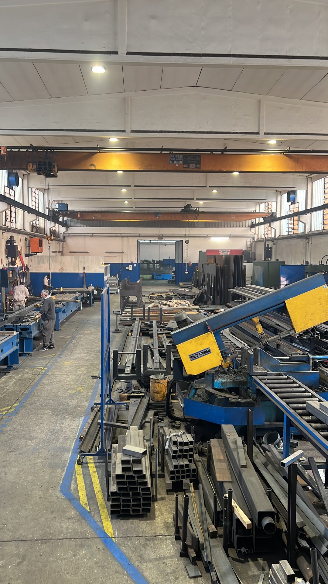 Officina HMC con carroponte